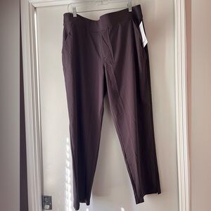 Athleta pant. Brooklyn style.